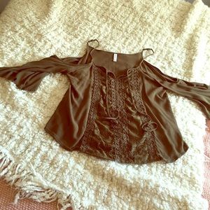 Hippie Olive Green Goddess Shirt💫